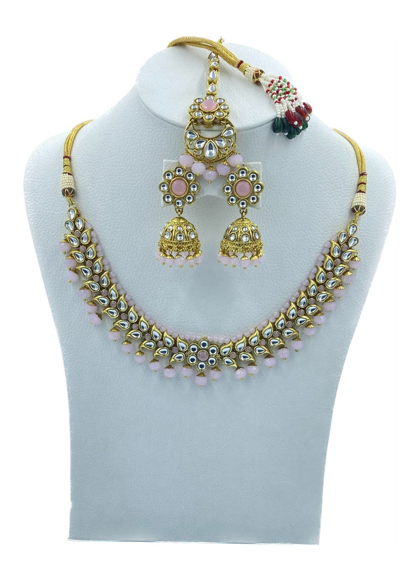 جوهونا قلادة مجوهرات كوندان الهندية التقليدية من GOHONA Royal Bling Bollywood مع مجموعة أقراط و 1 Tikka باللون الوردي  - Image 1