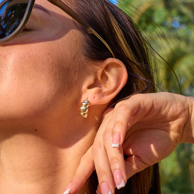 LLWOM Gold Hoop Earrings for Women-14k Gold Plated Thick C-hoop Earrings Hypoallergenic Lightweight Hoops Gifts - Image 3