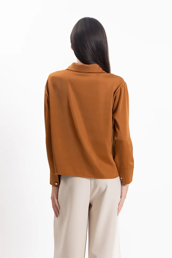 شايبس SATIN SHIRT WITH NECKLACE