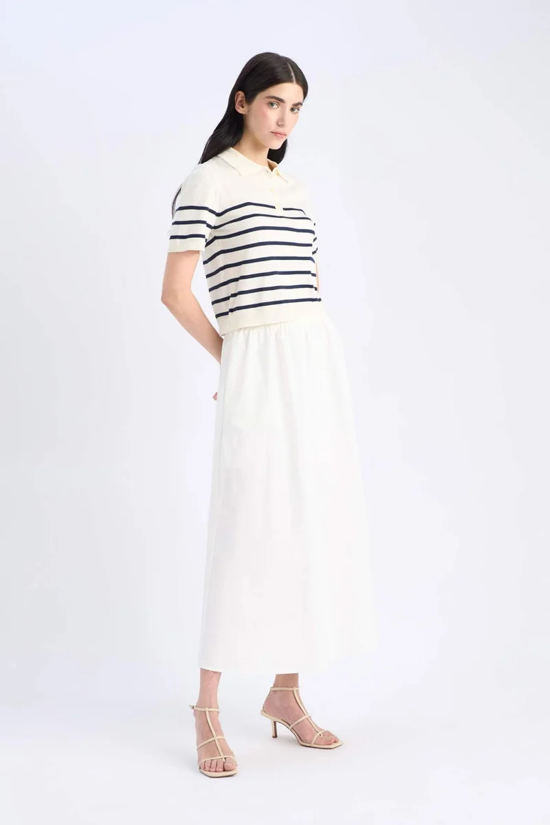 ديفاكتو A Cut Poplin Half Lining Normal Waist Midi Skirt