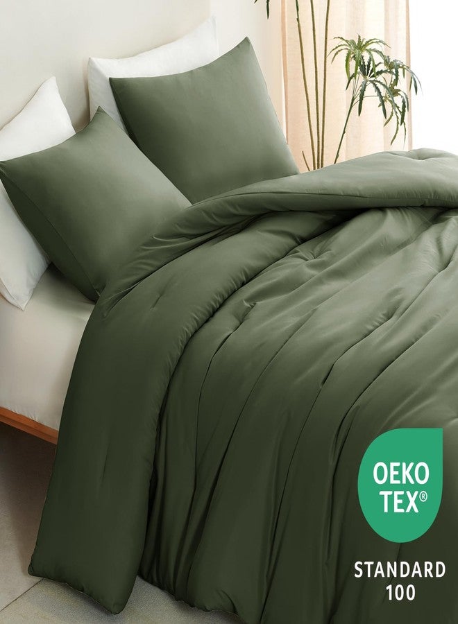 CozyLux طقم لحاف كينج بحجم كبير من كوزي لوكس باللون الزيتوني الداكن، 3 قطع بتصميم مبطن قابل للتنفس، طقم سرير فاخر ناعم مع لحاف بديل للريش لجميع الفصول (1 لحاف و 2 غطاء وسادة) - Image 4