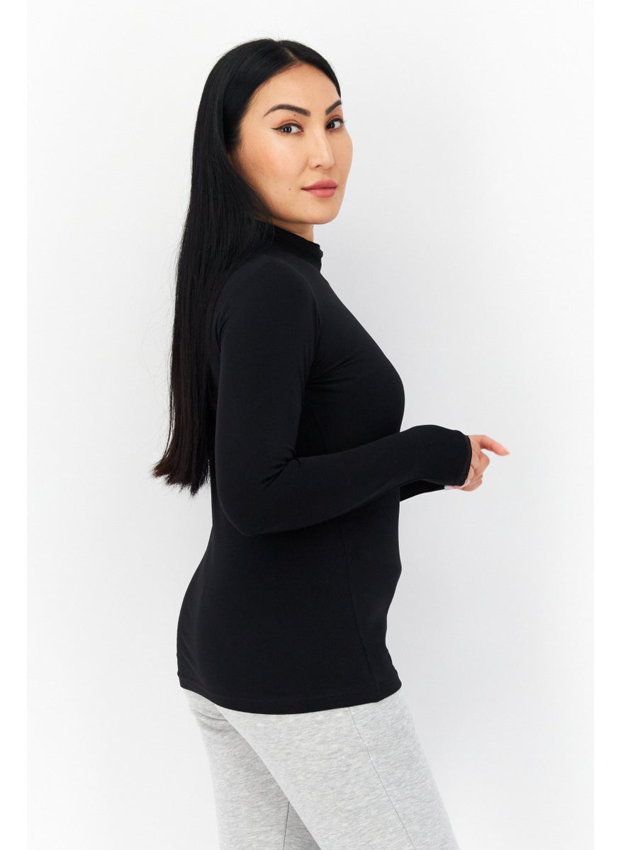 umbro Women Sportswear Fit Training Sweatshirt, Black  - Image 3