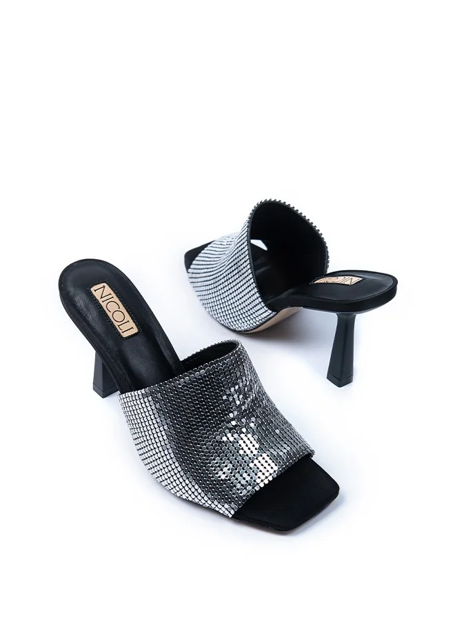 نيكولي بارون