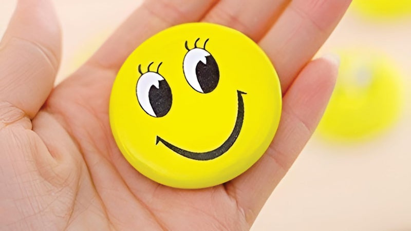Akki World Smiley Emoji Colourful Expressions Button Pins Badge Metal Brooch (Multicolour, 4 cm) - Set of 30 - Birthday, Office and Theme Party - Image 3