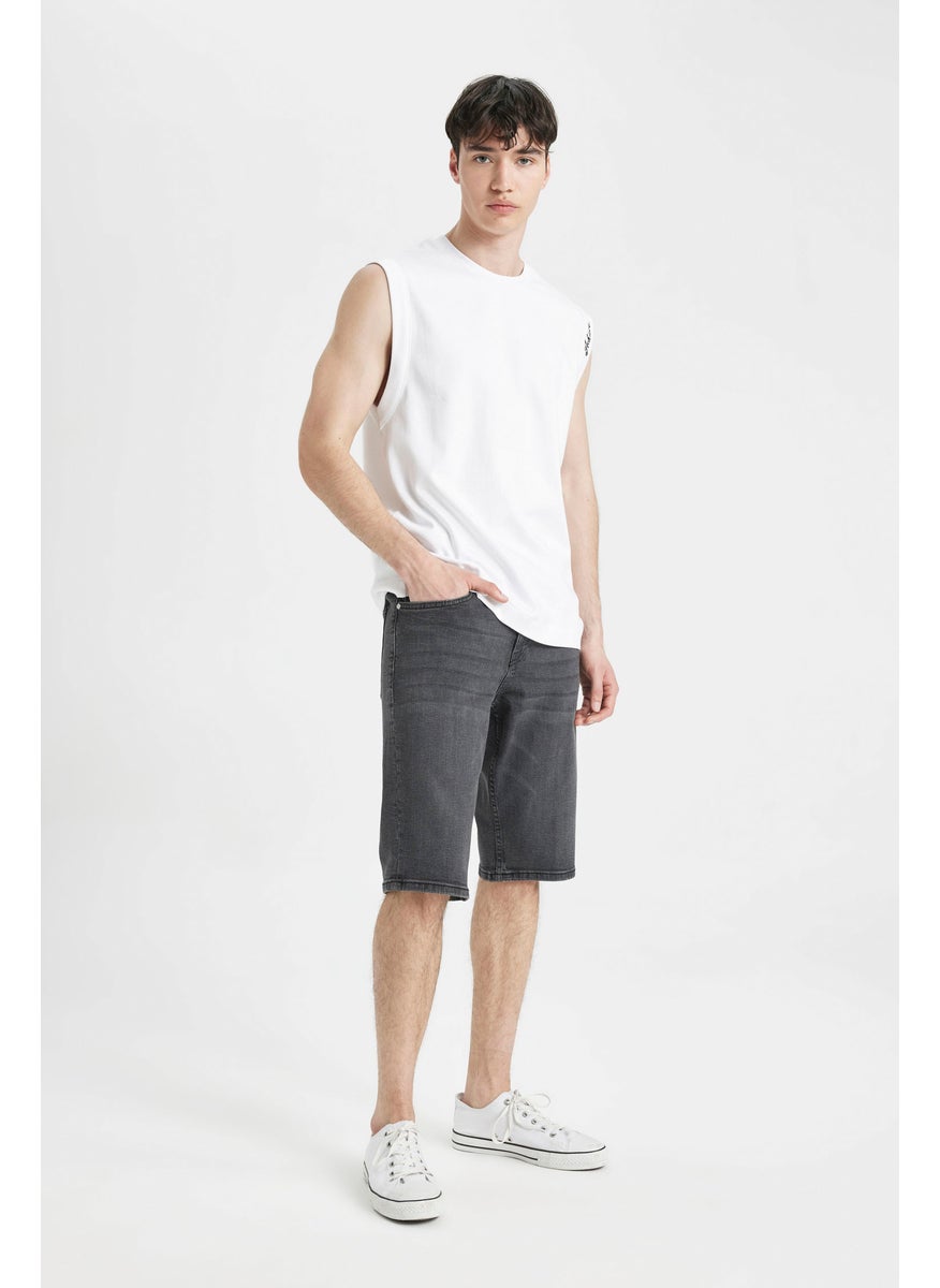 Man Regular Fit Jean Bermuda Shorts