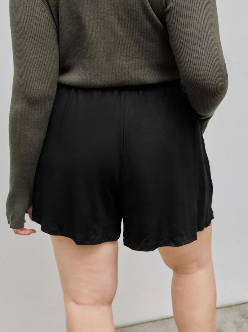 CIDER- Elastic Waist, Wide Leg Shorts for Women, Curve & Plus Size: Black, 0XL - Image 4