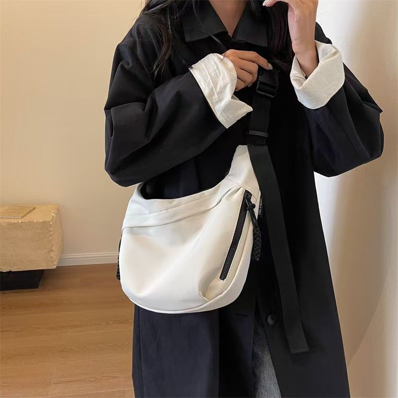 Waterproof Oxford Cloth Large Capacity Crossbody Bag - Image 1