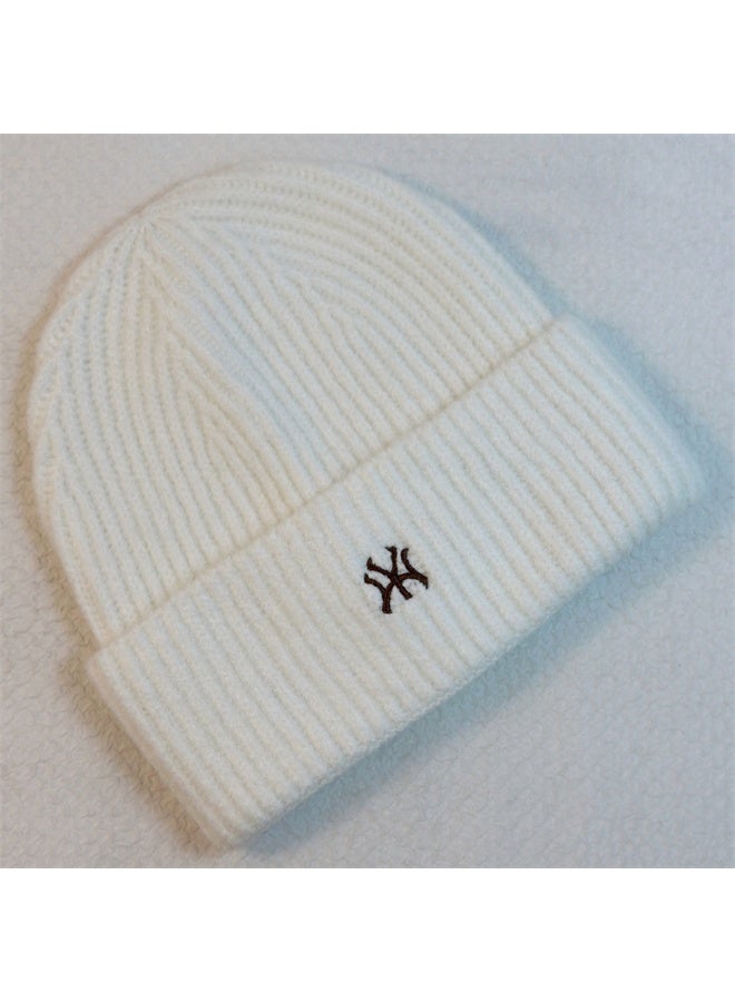 Top-Selling Cream Ribbed Knit Beanie with Embroidered NY Yankees Logo – Premium Wool-Blend Unisex Winter Essential for Warmth, Softness & Versatile Styling