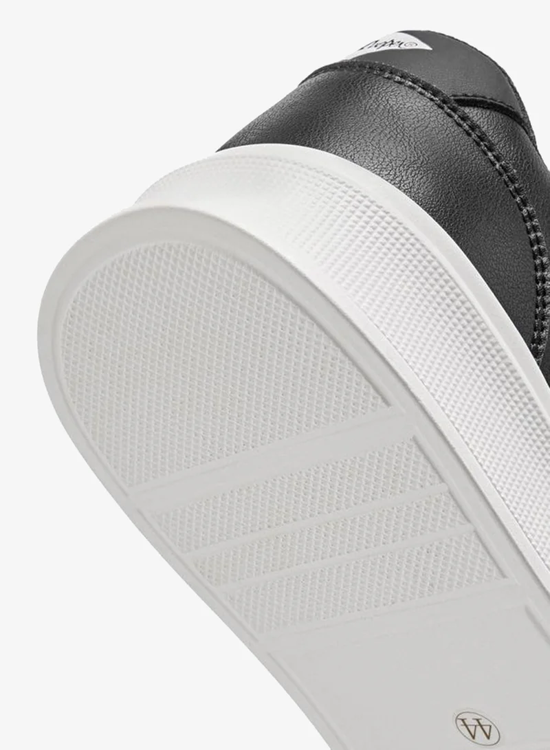 Lee Cooper BLACK Sx-Mensshoescasual Slip Oncasual Slip On for Men | Best Price UAE