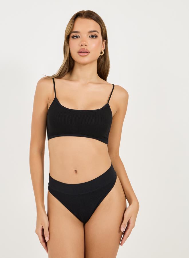 Styli Styli Pack of 3 - Padded Non Wired Criss Cross Back Strap Crop Top  - Image 3
