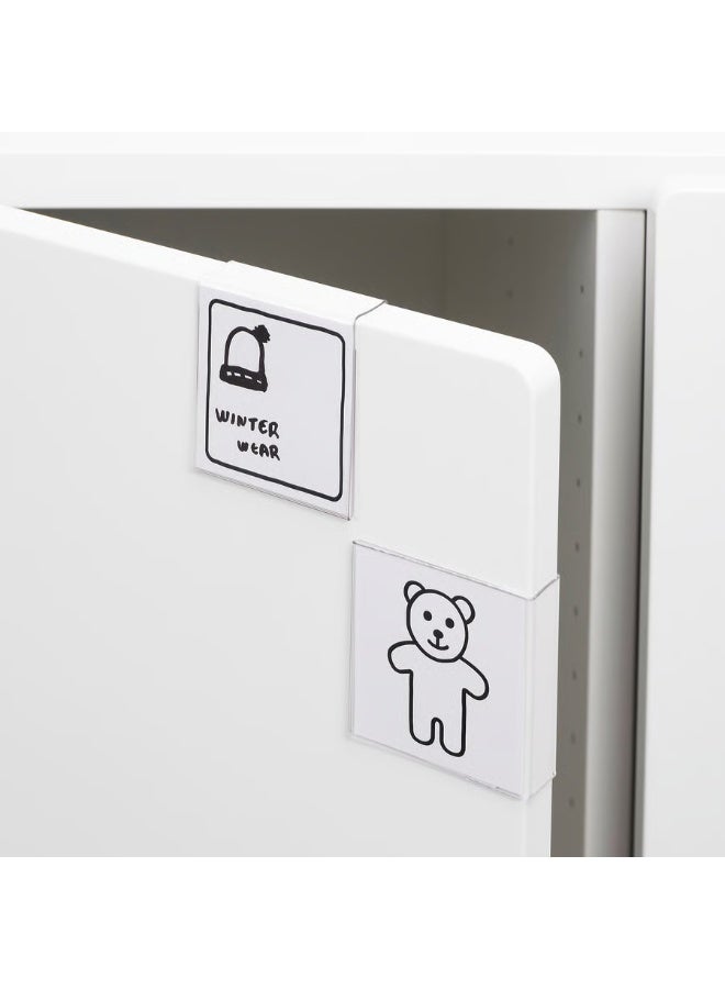 IKEA (IKEA) حامل بطاقات وملصقات ايكيا HÄNGIG – عبوة 5 قطع – لتعريف محتويات الأدراج والصناديق والرفوف وصناديق التخزين – بلاستيك شفاف متين قابل لإعادة الاستخدام – سهل التغيير والإدخال - Image 4