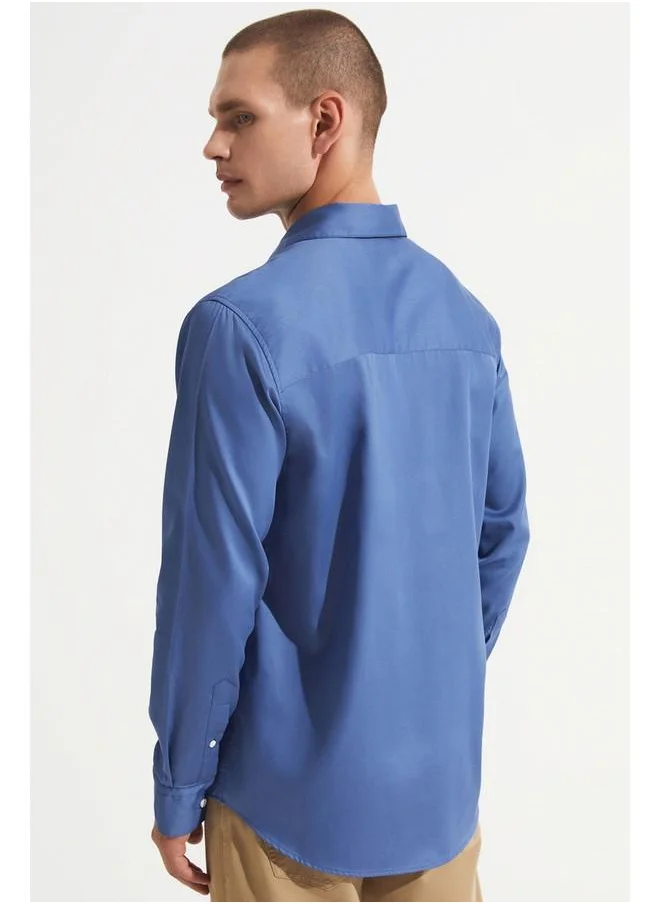 JUNE June Exclusive Men Relax Fit Shirt Indigo