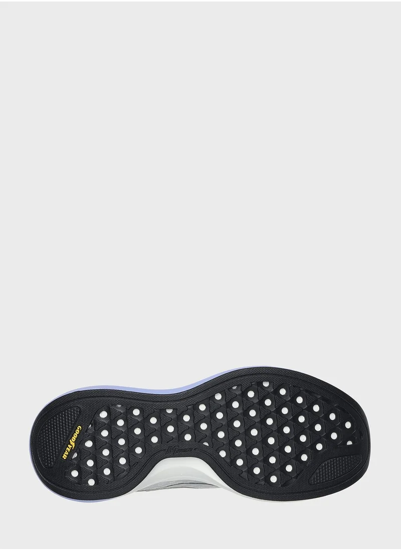 SKECHERS Go Run Pulse 2.0
