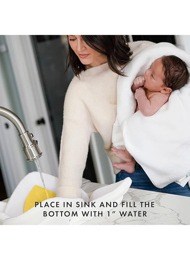 SAPU - Comfortable Baby Bath Seat Flower Shaped (4 Petal) Bathtub - Ideal For 0 To 6 Month Baby - Fits In All Sinks - Image 1
