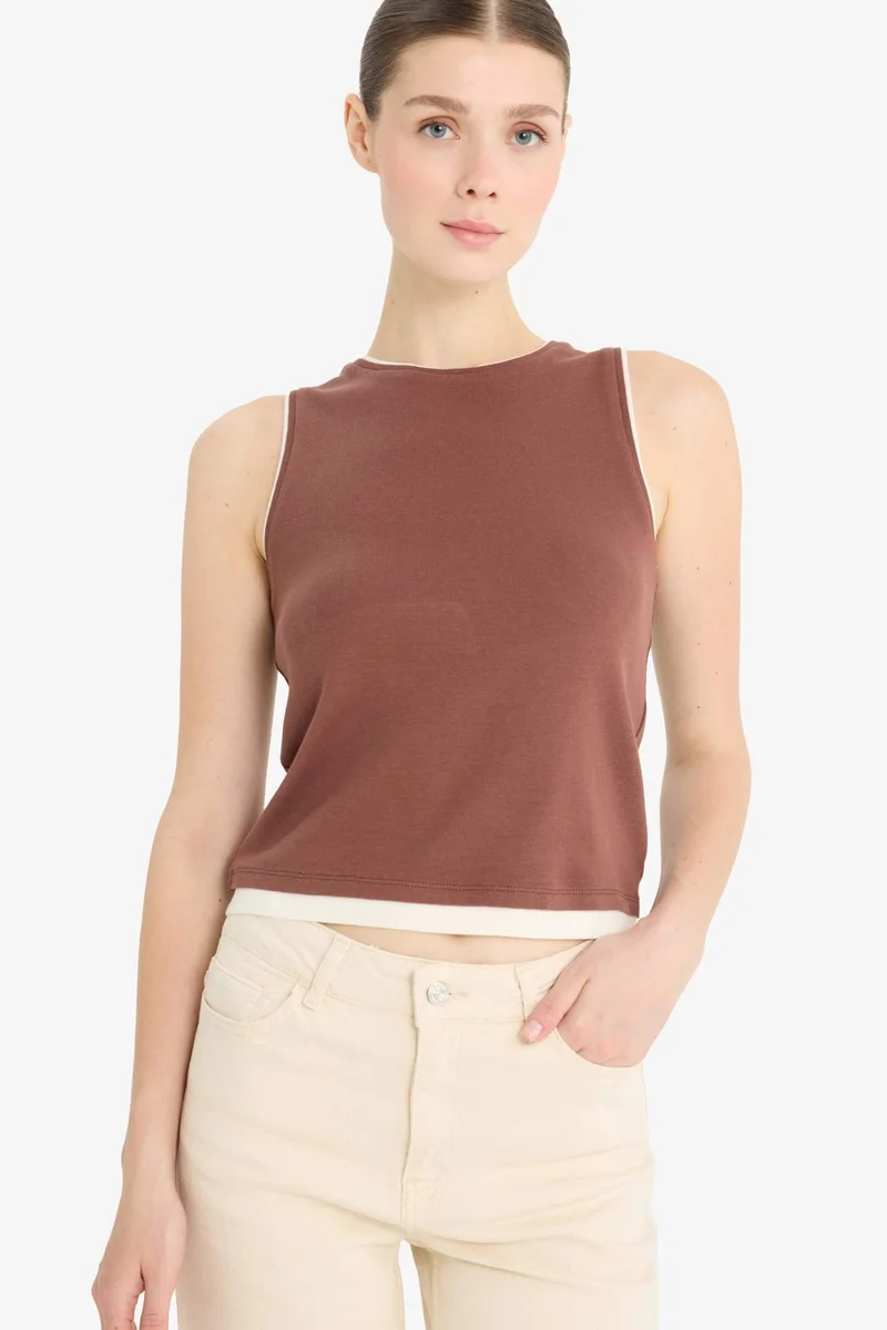 ديفاكتو Slim Fit Crew Neck Basic Ribbed Crop Top
