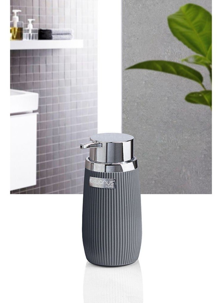 اوكانيوس  موزع صابون مخطط من الأكريليك سعة 300 مل قابل لإعادة التعبئة مع رأس مضخة من الكروم، ملحق أنيق للحمام والمطبخ، 8 سم عرض × 15.8 سم ارتفاع، رمادي - Image 2