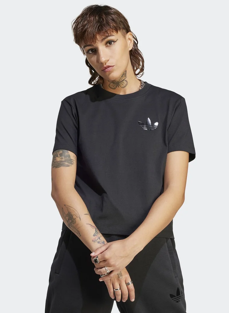 adidas Originals Essential Logo T-Shirt