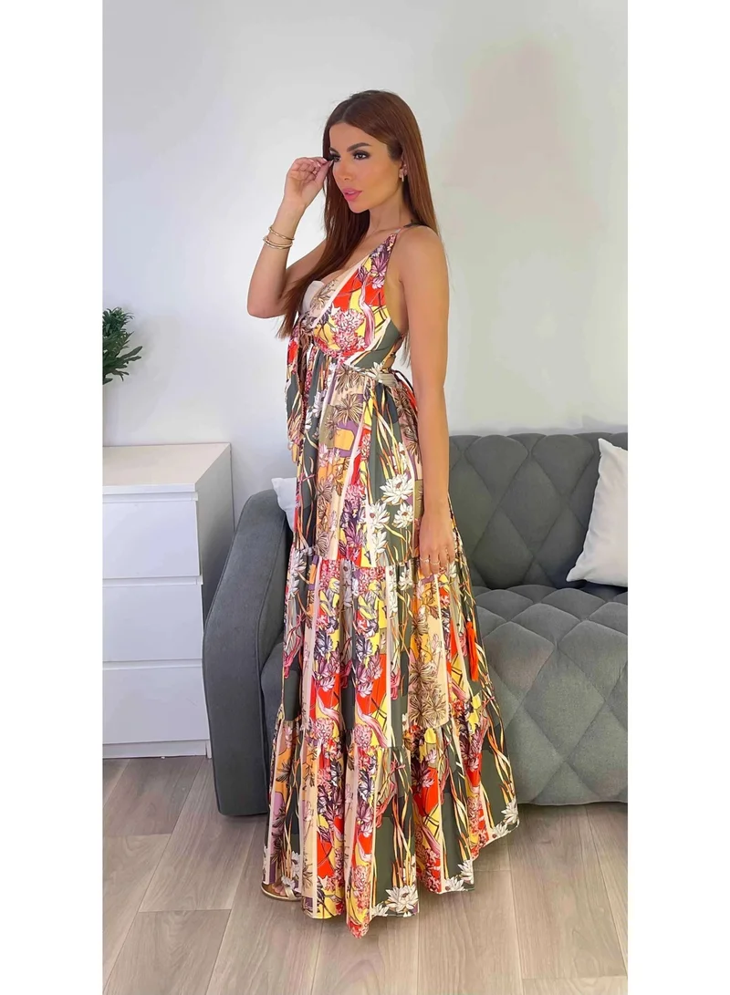 2TRENDY Women's Multicolor Maxi Dress with Floral Print and Open Back