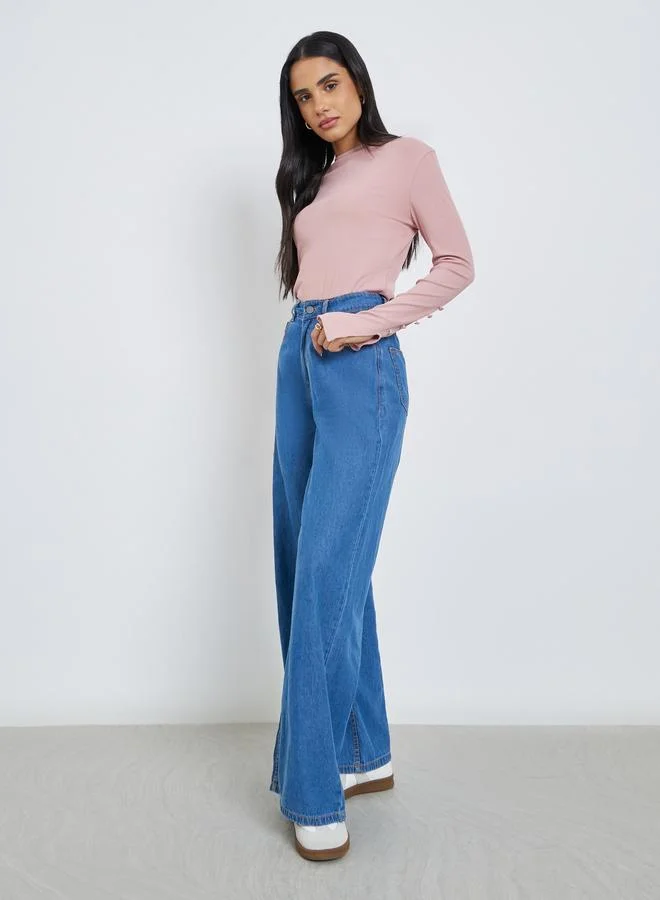 Styli Styli Textured Regular Fit Sleeve Slit Detail Top