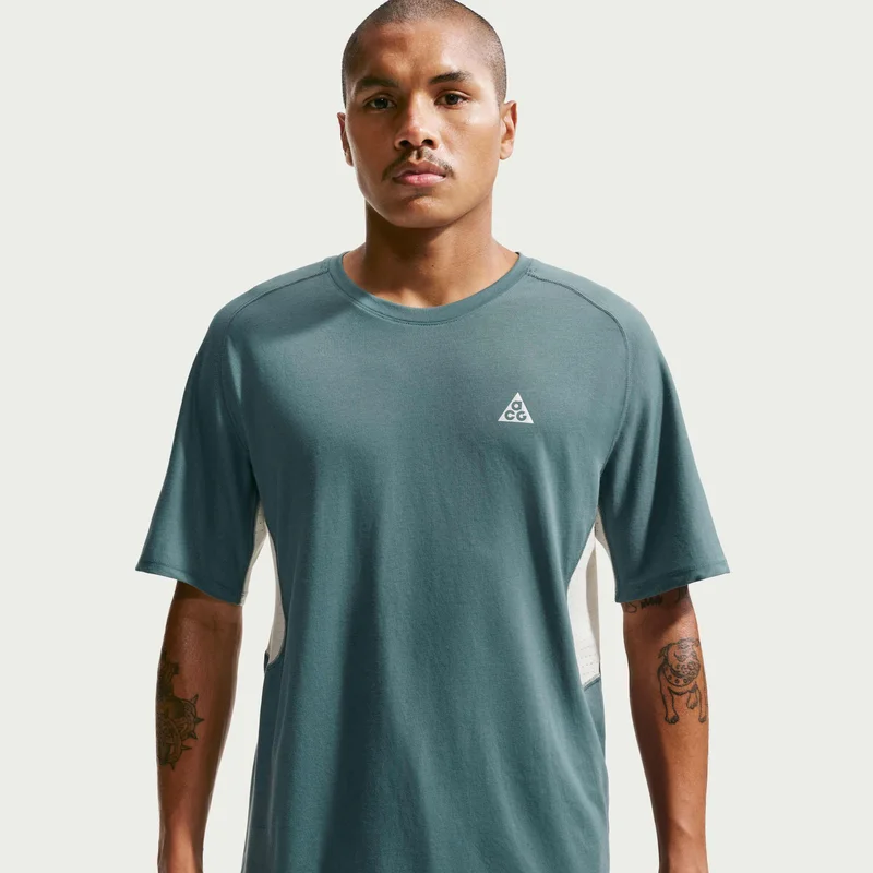Nike Green Men's ACG Dri-FIT ADV Solar Chase Running Top for Men | Best Price UAE