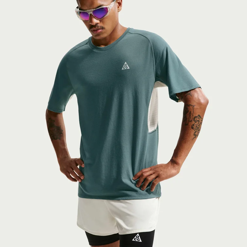 Nike Green Men's ACG Dri-FIT ADV Solar Chase Running Top for Men | Best Price UAE