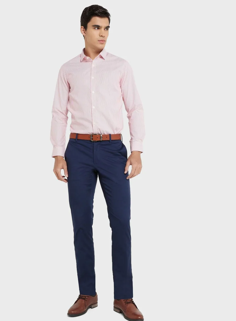 روبرت وود Men Red White Slim Fit Striped Sustainable Casual Shirt