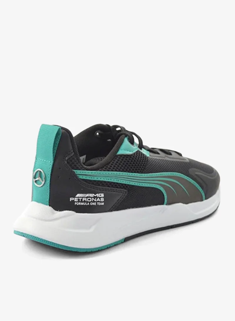 فريق AMG بتروناس للفورمولا 1 أحذية
