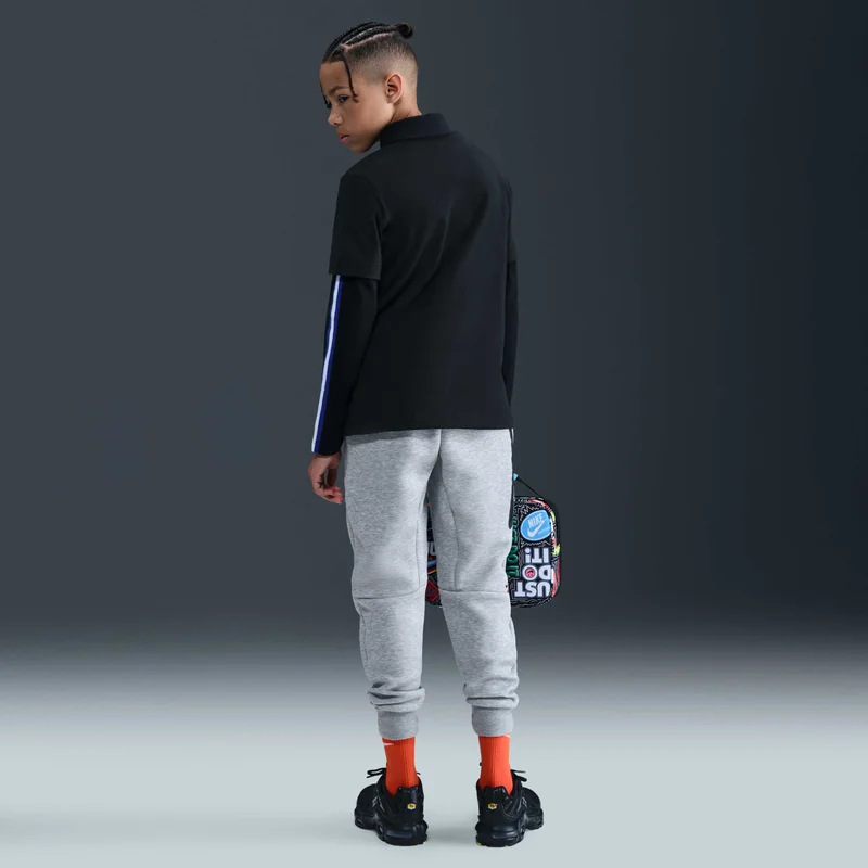 Nike Kids' Sportswear Graphic T-Shirt