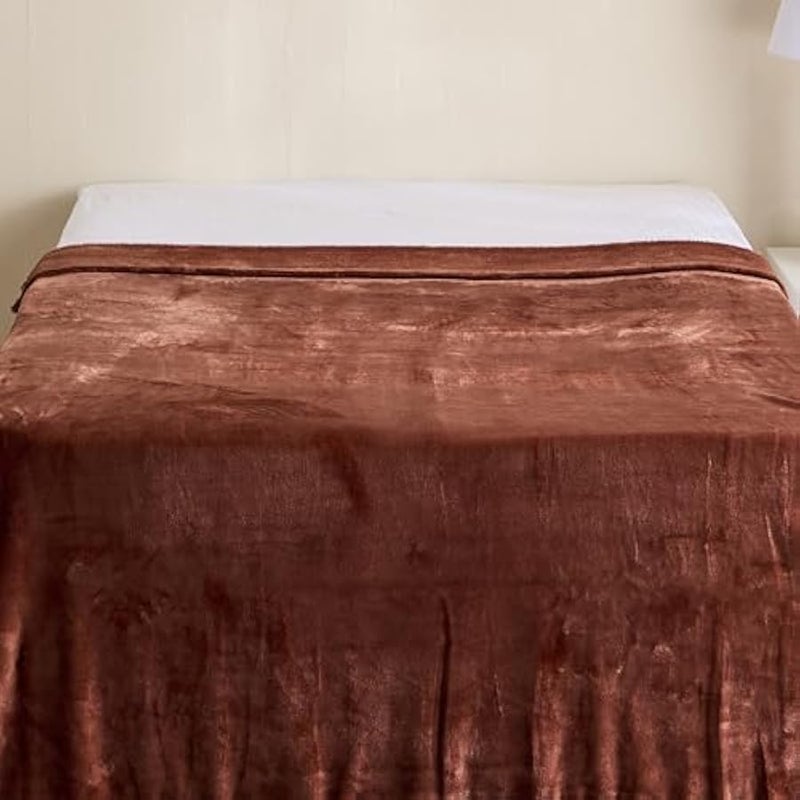 Loquat HomeBox Nova Solid Flannel Twin Blanket - 140x200 cm - Image 1