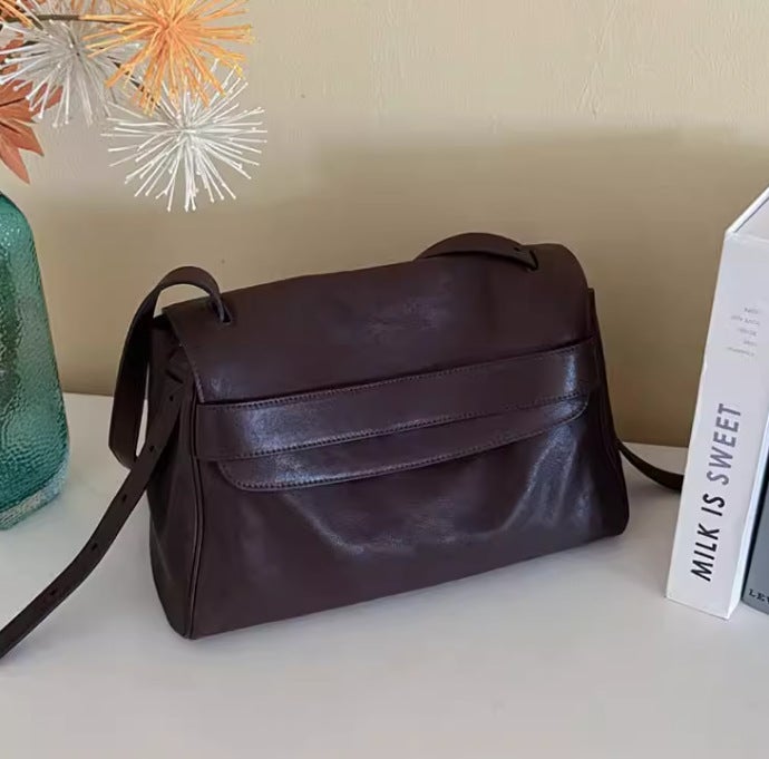 Niche Messenger Bag for Women - Retro Commuter Large-Capacity Shoulder Bag, Versatile Casual Underarm  Crossbody