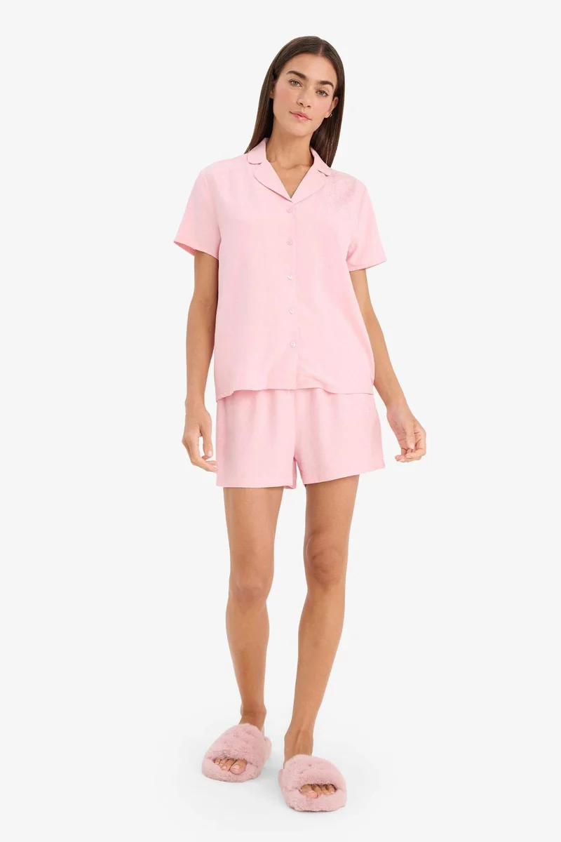 ديفاكتو Regular Fit Short Sleeve 2 Piece Satin Set