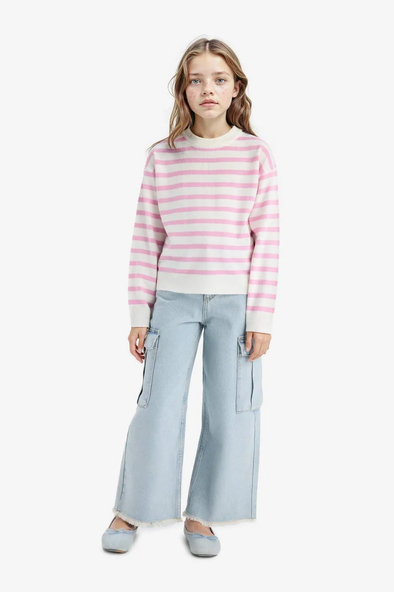 ديفاكتو Girl Standard Fit Crew Neck Striped Pullover