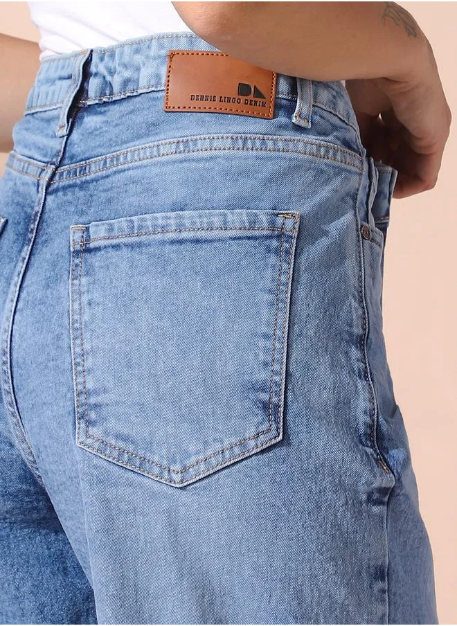 Dennis Lingo Women indigo relaxed fit solid 98% cotton 2% spandex jeans with button & zip closure- your next go-to for effortless flair.