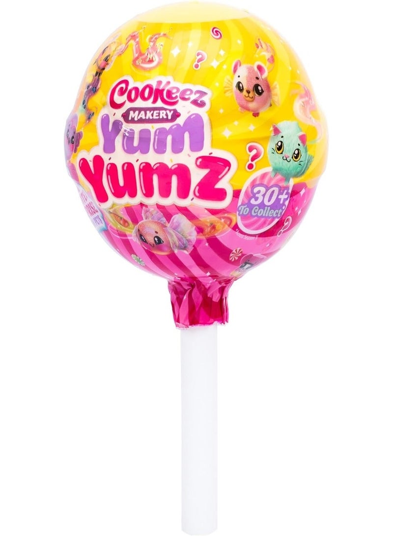 Cookeez Makery Yum Yumz Twin Pack, Series 3, Full of Fun & Yum, 2 Sweet Scented Plush Surprises Inside A Lollipop, 30+ Plush Candy Pets to Collect - Image 1
