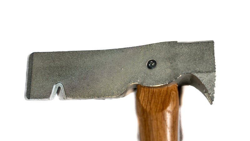 Zeluga 10-240 17 oz. Mag-Hatch Magnetic Faced Roofing Hatchet - Image 3