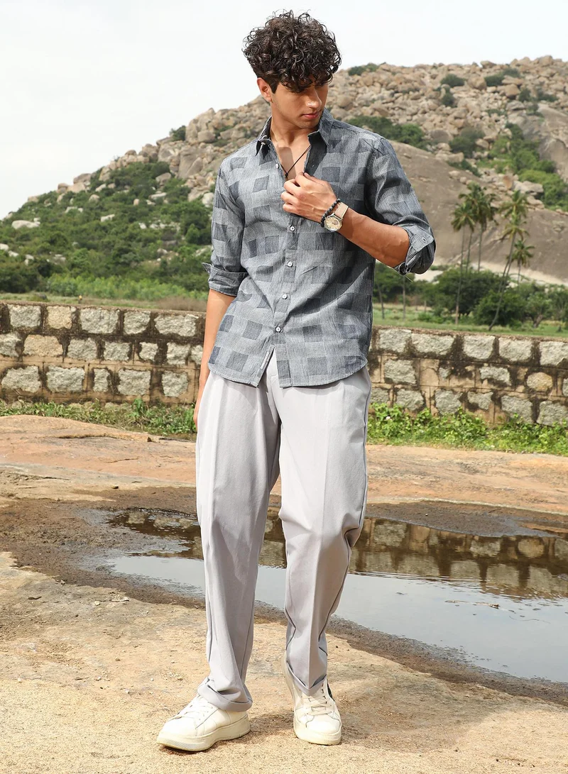 Campus Sutra Campus Sutra Men's Moon Grey Buffalo-Jacquard Shirt | Spread Collar , Long Sleeve Cuffed Sleeves , Button Closure | Checks Jacquard | Cotton-Blend Shirt For Casual Wear