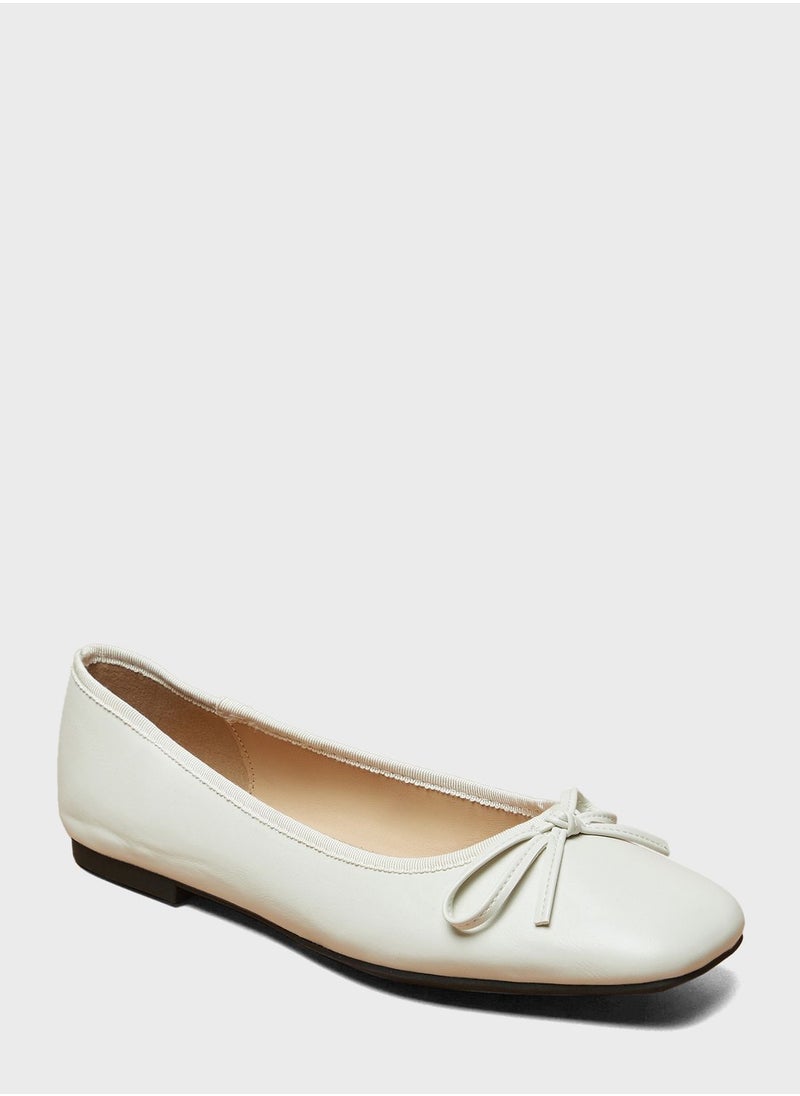 Celeste - Pointed Toe Flat Ballerinas - Image 1