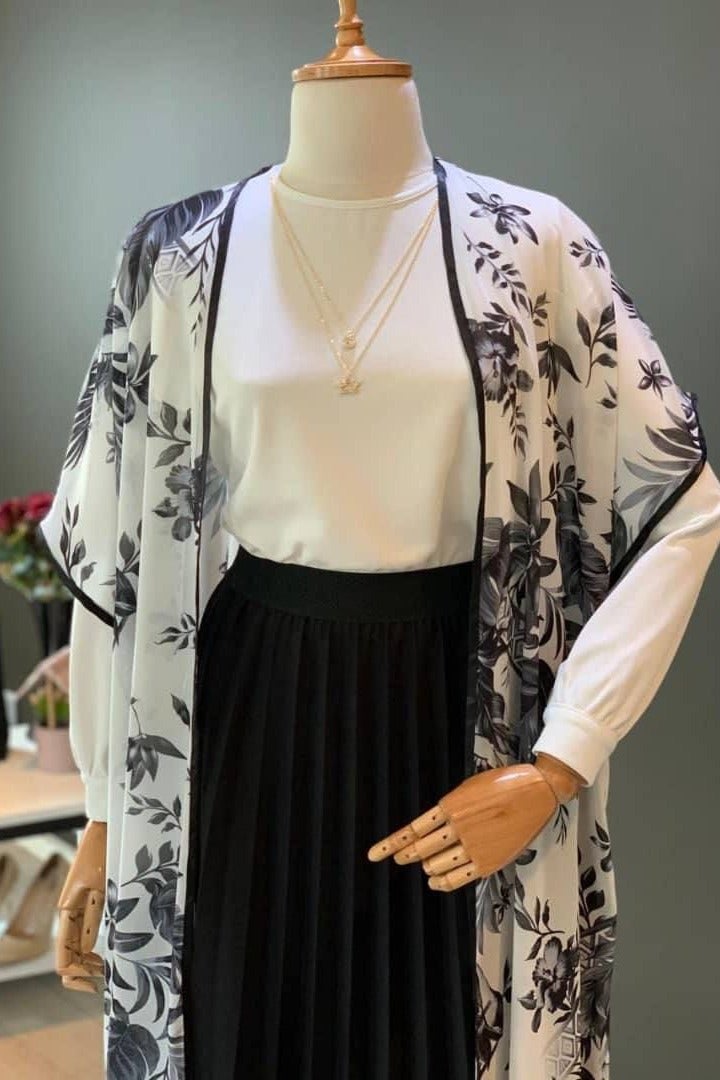 Elegant 3-piece women's set (white blouse + pleated skirt + black chiffon kimono) - Image 3