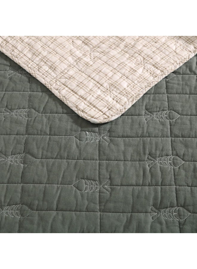 Eddie Bauer - Queen Quilt Set, Reversible Cotton Blend Bedding with Lightweight Feel, 3 Piece Bed Set with Matching Pillowcases (Troutdale Green) - Image 3