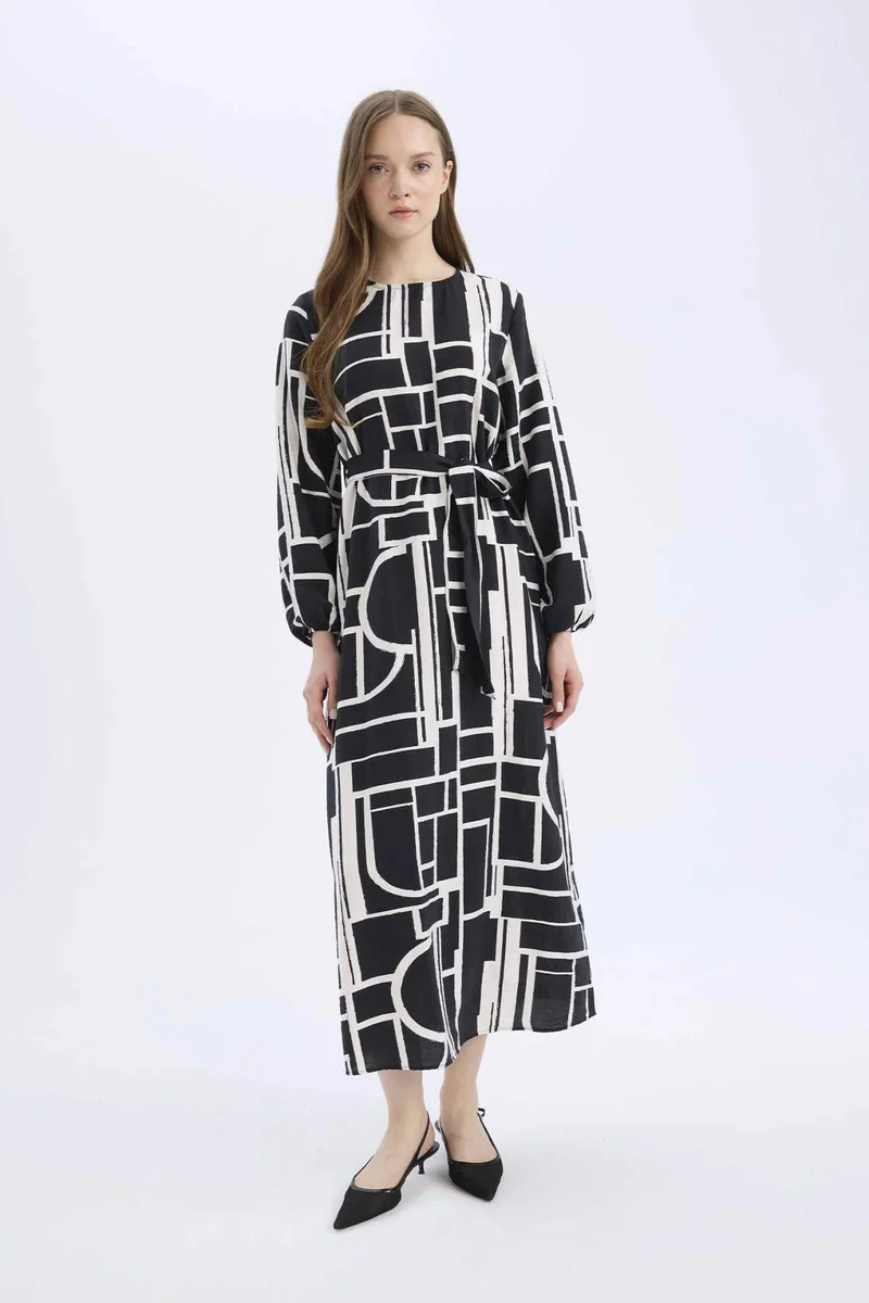 ديفاكتو Regular Fit Crew Neck Patterned Belted Maxi Dress