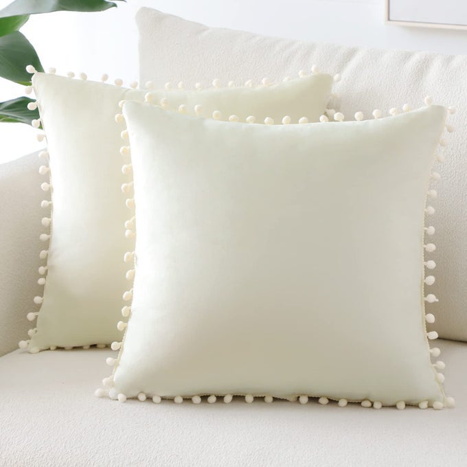 PACK OF 2 DECORATIVE CUSHION COVERS SOFT VELVET POMPOMS PILLOW COVERS WITH INVISIBLE ZIPPER SQUARE HOME DECOR THROW PILLOW CASES FOR SOFA BEDROOM LIVING ROOM 40X40CM CREAM WHITE