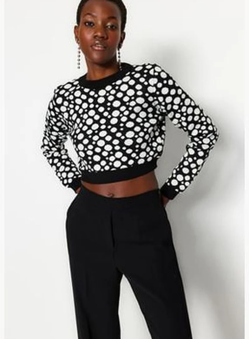 trendyol Black Super Crop Crew Neck Knitwear Sweater TWOAW24KZ00855