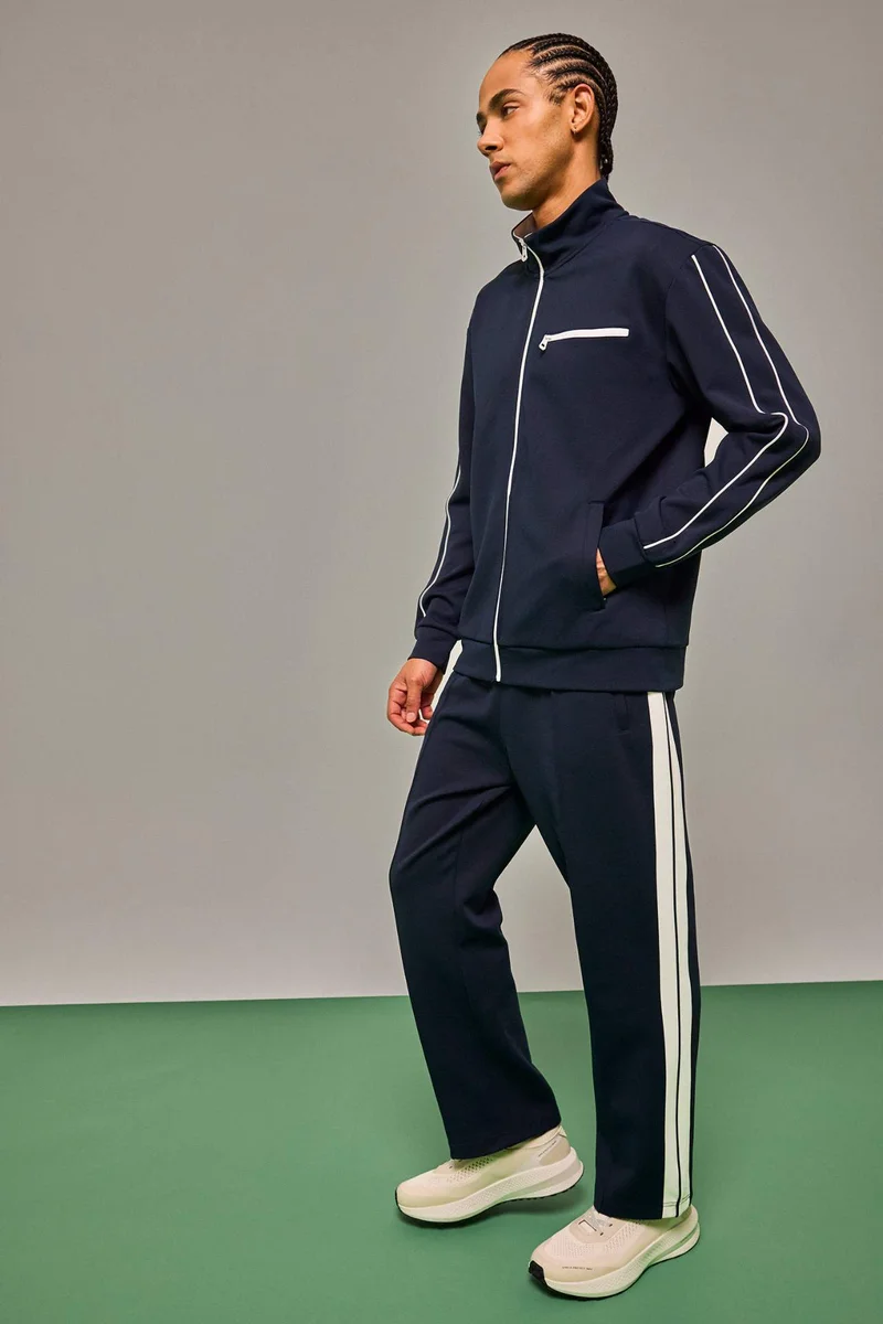 ديفاكتو Standard Fit High Neck Zip-Up Sweatshirt