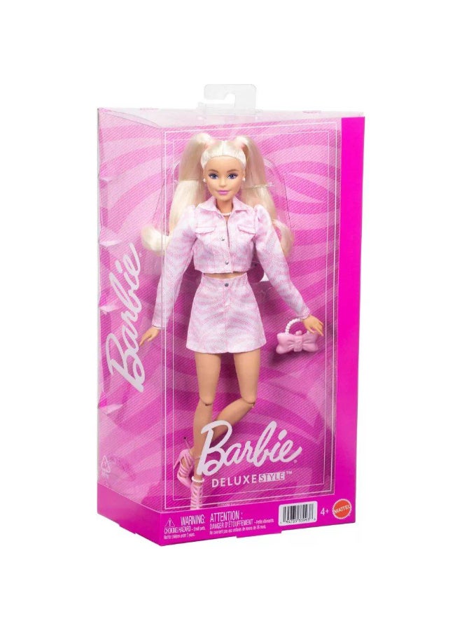 Barbie باربي دمية الموضة ذات الشعر الأشقر مع سترة دنيم وتنورة (29.49 سم، وردي) - Image 1
