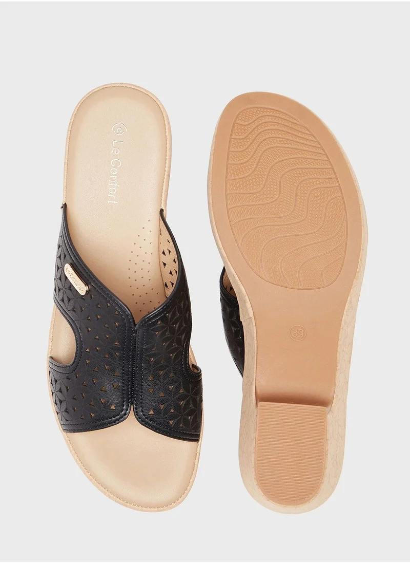 لو كونفورت Block Heel Sandals