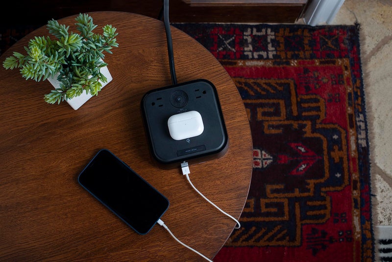 Brandstand CubieTrio - Magnetic Wireless Charging Alarm Clock with Outlets and USB-C Ports - Image 4