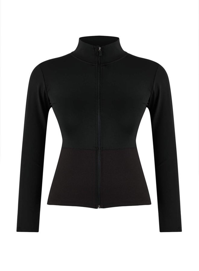 trendyol Black Line and Reflector Print Detailed Diver/Scuba Fabric Knitted Sports Jacket - Image 5