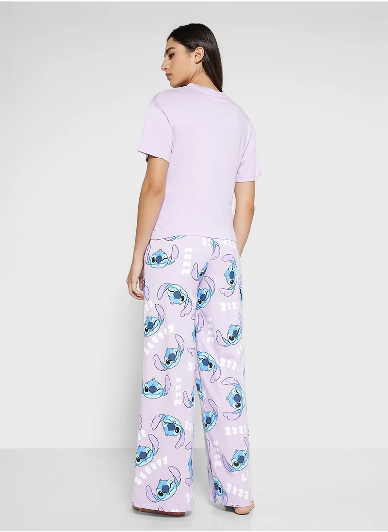 ديزني Stitch Graphic T-Shirt & Pyjama Set