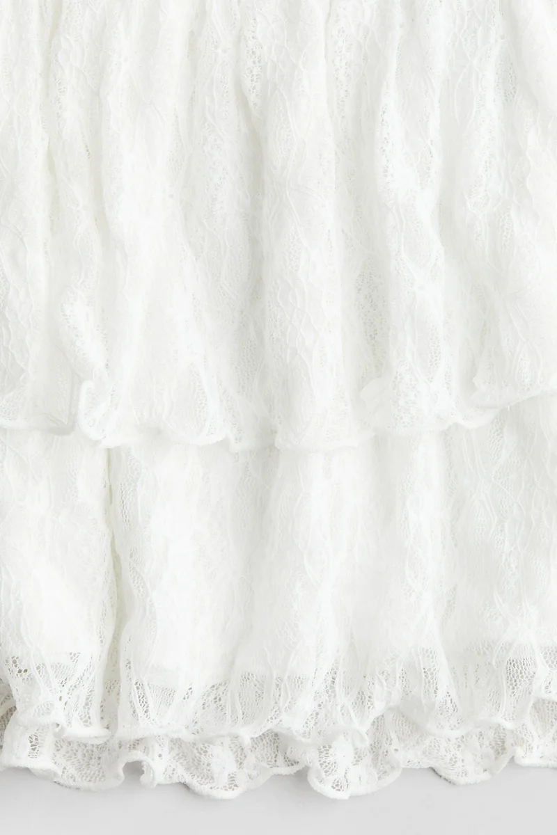 اتش اند ام تنورة متدرجة من الدانتيل