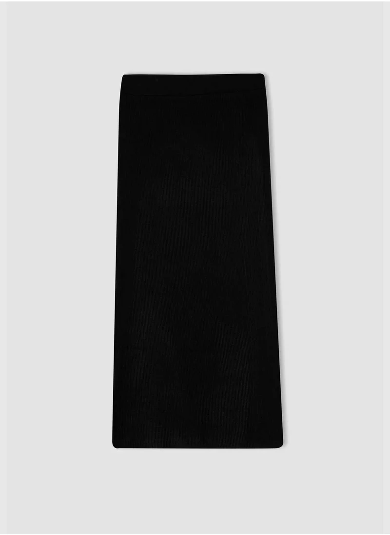DeFacto Woman Fitted Tricot Skirt